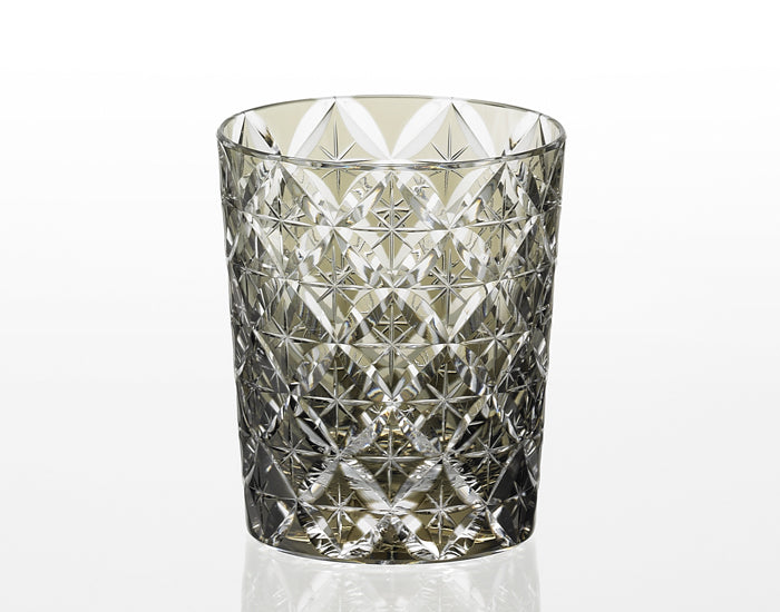 Whiskey glass Edo Kiriko "Circle Mesh" with highlights contrast By Satoshi Nabetani, Master of traditional crafts